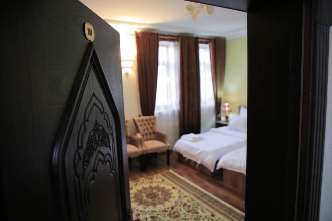 Hotel Kamila Boutique Samarkand Exterior foto